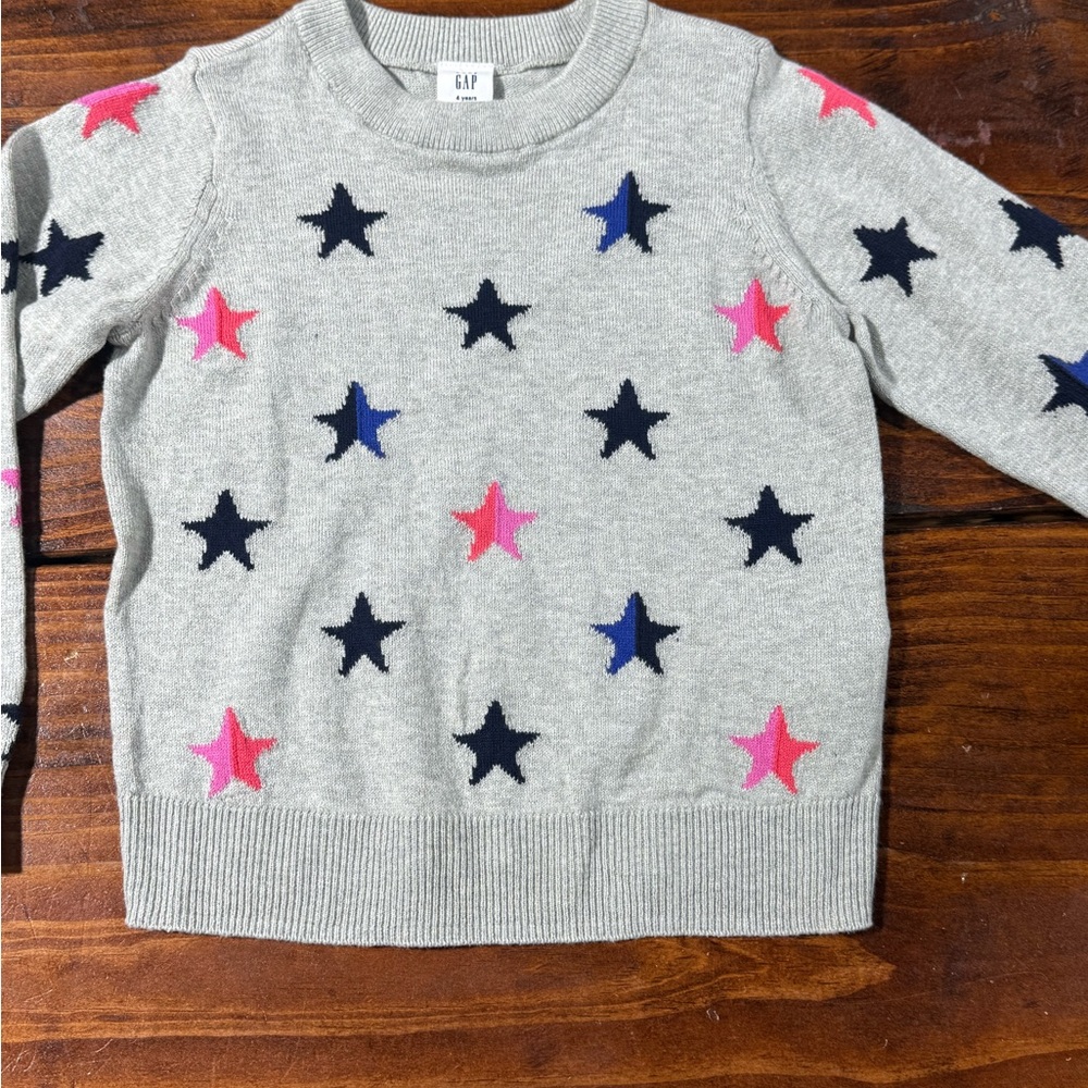 GAP Gray Knit Sweater with Blue Accents